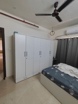 Bedroom in 2 BHK Apartment at Chembur – for Rent