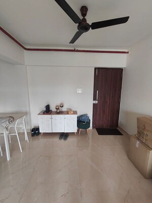 Living Room in 2 BHK Apartment at Chembur – for Rent
