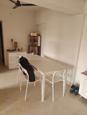 Living Room in 2 BHK Apartment at Chembur – for Rent