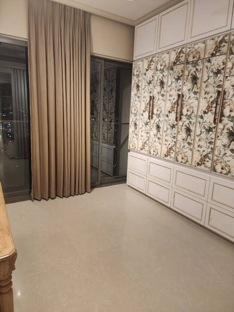 Room, rustomjee-paramount 4 Bedroom 1980 Sq.Ft. Apartment In Khar West Mumbai 10677692