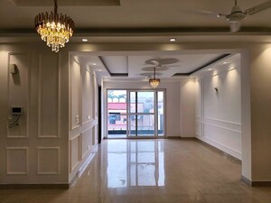 3 BHK Builder Floor For Rent in Sector 23