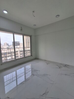 Room in 2 BHK Apartment at Saagar Durva, Andheri West – for Sale