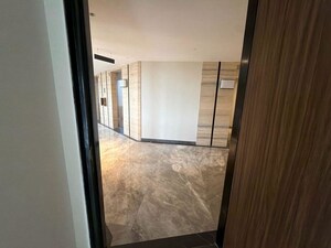 Room in 3 BHK Apartment at Lodha Worli, Worli – for Sale