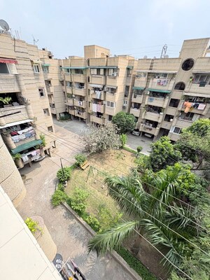 3 BHK Apartment – Exterior View View at Vikas Puri - for Rent