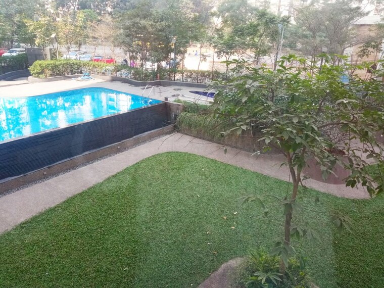 Swimming Pool, lodha-casa-viva 2 Bedroom 677 Sq.Ft. Apartment In Majiwada Thane 10677782