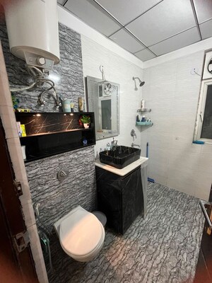 3 BHK Apartment For Rent in Nirala Estate II, Tech Zone 4 Greater Noida