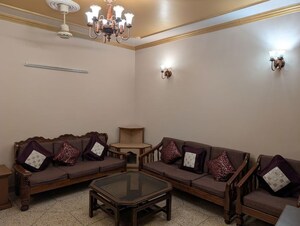 3 BHK Builder Floor For Rent in Lajpat Nagar ii