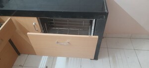 Furnished Amenities in 3 BHK Apartment at Nirmiti Horizon, Aundh – for Rent