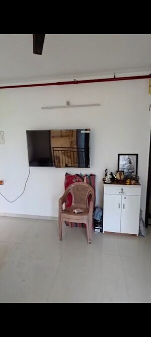 Furnished Amenities in 1 BHK Apartment at Lalitambika Akshay, Worli – for Rent