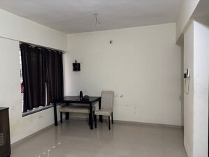 Room in 2 BHK Apartment at Sanskruti Jardin, Baner – for Rent