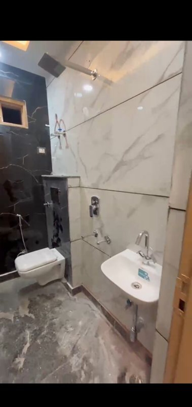 Bathroom, dwarka mor 2 Bedroom 495 Sq.Ft. Builder Floor In Dwarka Mor Delhi 10677831