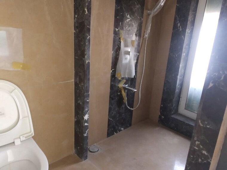 Attached Bathroom, transcon-flora-heights 3 Bedroom 1500 Sq.Ft. Apartment In Andheri West Mumbai 10677838