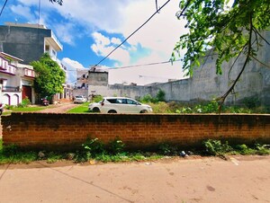  Plot – Exterior View View at Jankipuram Extension - for Sale