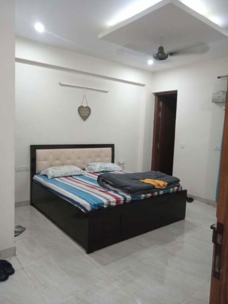 Bedroom, sushant lok i 2 Bedroom 1520 Sq.Ft. Builder Floor In Sushant Lok I Gurgaon 10677857