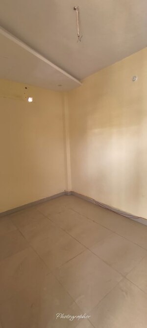 Room in 2 BHK Independent House at Jankipuram Extension – for Sale