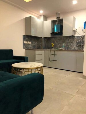 Kitchen in 1 BHK Builder Floor at Sushant Vyapaar Kendra, Sector 43 – for Rent