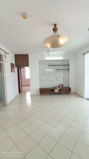 Bathroom in 2 BHK Apartment at Maple Heights, Sector 43 – for Rent