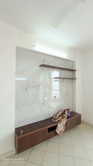 Bathroom in 2 BHK Apartment at Maple Heights, Sector 43 – for Rent