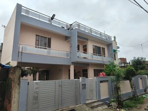 2 BHK Apartment For Rent in Max Apartments, Wazirganj