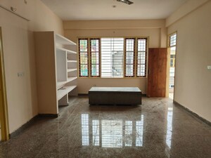 Room in 2 BHK Apartment at Max Apartments, Wazirganj – for Rent