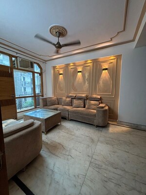 2 BHK Apartment For Rent in Saket