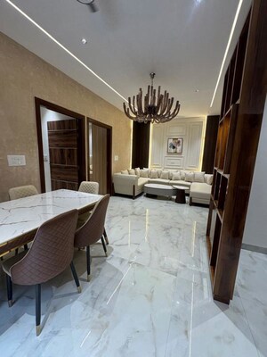 Room in 4 BHK Villa at Ambala Highway – for Sale
