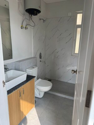 Bathroom in 2.5 BHK Apartment at Silverglades The Melia, Sohna Sector 35 – for Rent