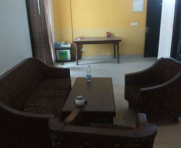 Living Room, nagla 3 Bedroom 1500 Sq.Ft. Apartment In Nagla Zirakpur 10677892