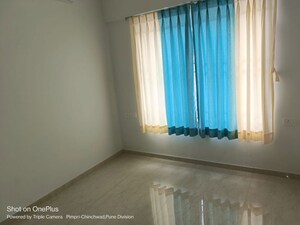 Room in 3 BHK Apartment at Vision Altia, Ravet – for Rent