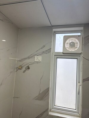 Bathroom in 2.5 BHK Apartment at M3M Soulitude, Sector 89 – for Rent