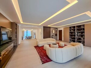Parking in 5 BHK Penthouse at SS The Leaf, Sector 85 – for Rent