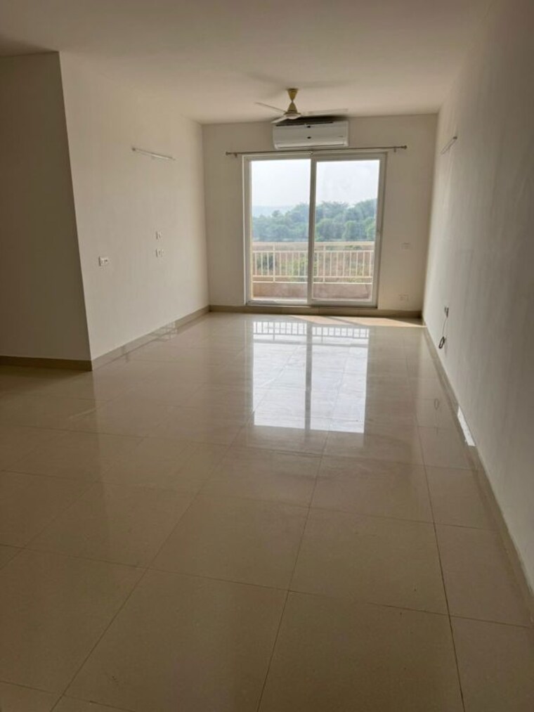 Room, silverglades-the-melia 2.5 Bedroom 1425 Sq.Ft. Apartment In Sohna Sector 35 Gurgaon 10677920