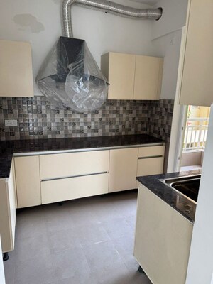 Kitchen in 2.5 BHK Apartment at Silverglades The Melia, Sohna Sector 35 – for Rent