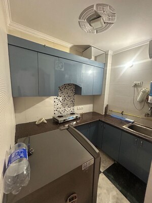 Team Area in 1 BHK Builder Floor at Neb Sarai – for Rent
