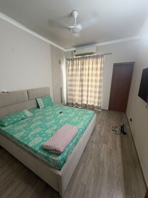 2.5 BHK Apartment For Rent in Central Park Flower Valley, Sohna Sector 33