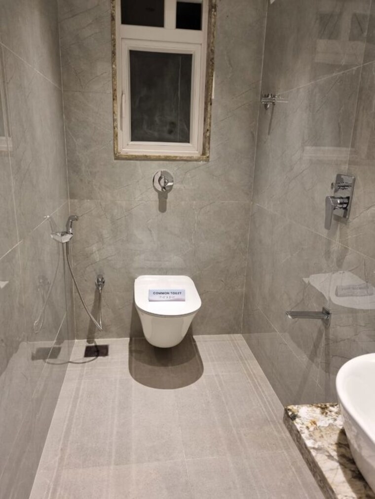 Bathroom, vaibhav-queens-park 2 Bedroom 750 Sq.Ft. Apartment In Chembur Mumbai 10677902