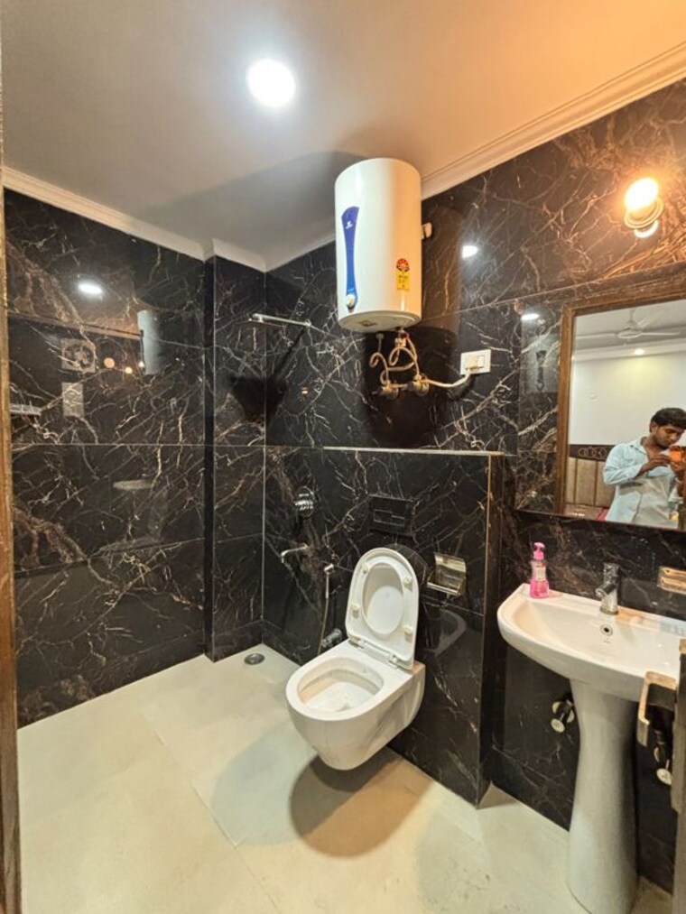 Team Area, saket 3 Bedroom 1600 Sq.Ft. Apartment In Saket Delhi 10677934