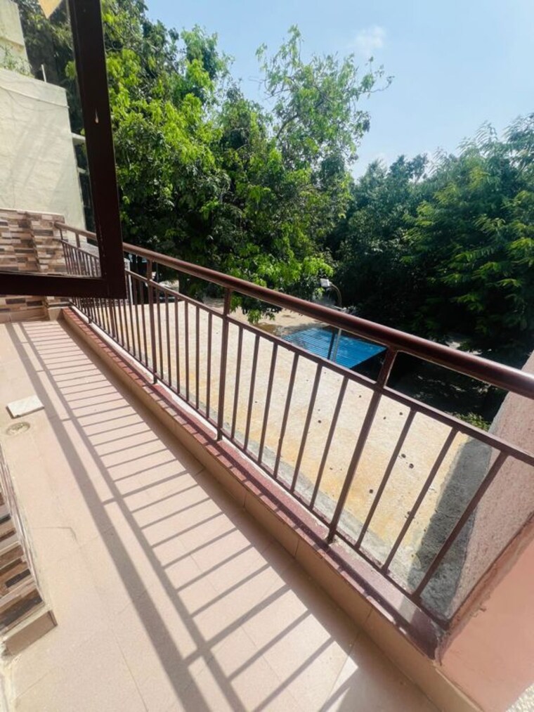 Balcony, maharishi-dayanand-cghs 3 Bedroom 2400 Sq.Ft. Apartment In Vasant Kunj Delhi 10677918