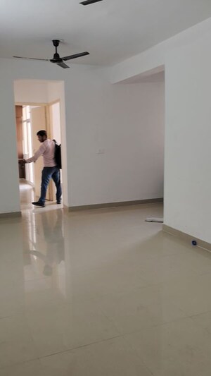 Room in 2 BHK Apartment at Landmark The Homes 81, Sector 81 – for Rent