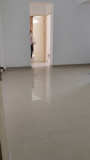 Room in 2 BHK Apartment at Landmark The Homes 81, Sector 81 – for Rent