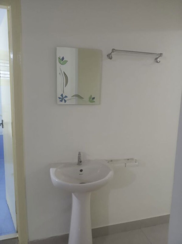 Bathroom, sreenidhi-paradise 2 Bedroom 1070 Sq.Ft. Apartment In Uttarahalli Bangalore 10677874