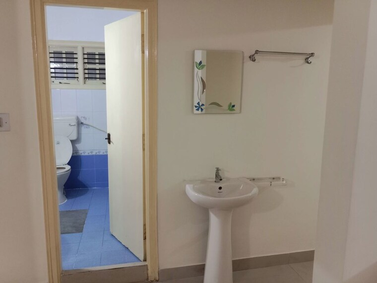 Bathroom, sreenidhi-paradise 2 Bedroom 1070 Sq.Ft. Apartment In Uttarahalli Bangalore 10677874