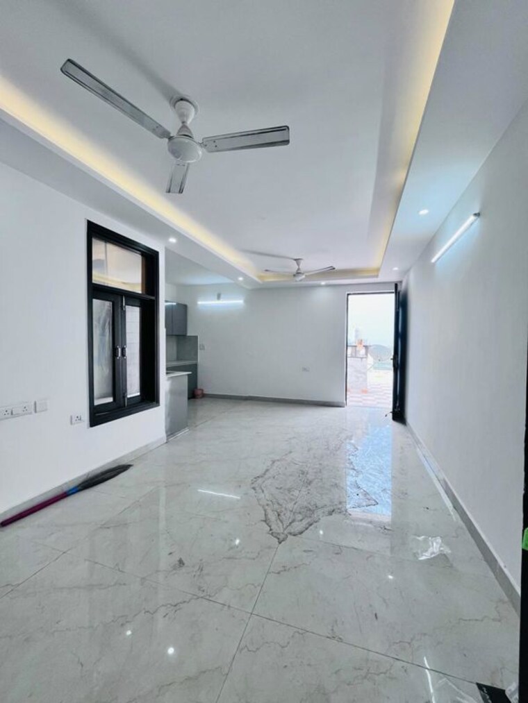 Room, saket 1 Bedroom 700 Sq.Ft. Apartment In Saket Delhi 10677984