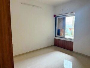 Room in 1 BHK Apartment at Pratik Harmony, Roadpali – for Sale