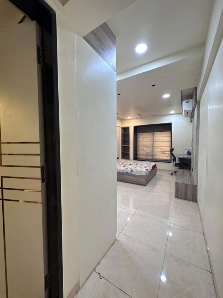undefined, viman nagar 4 Bedroom 1900 Sq.Ft. Apartment In Viman Nagar Pune 10678068