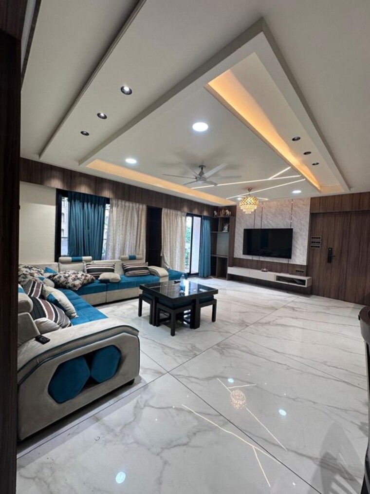  Parking, viman nagar 4 Bedroom 2000 Sq.Ft. Apartment In Viman Nagar Pune 10678102