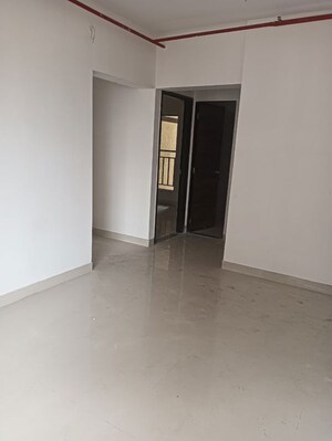 Room in 3 BHK Apartment at DGS Sheetal Tapovan, Malad East – for Rent
