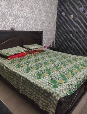Bedroom in 1 BHK Builder Floor at Sector 22 – for Rent