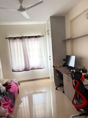 Study Room in 2 BHK Apartment at Ambawadi – for Sale