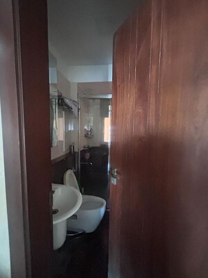 Bathroom in 2.5 BHK Apartment at DB Woods, Goregaon East – for Rent